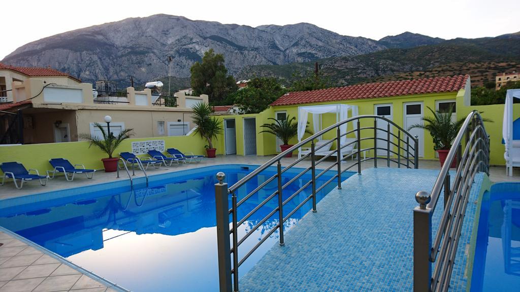 Hotel Mando Marathókampos Екстериор снимка